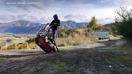 Combinatie van skateboard en tank