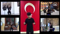 Lise öğrencileri İstiklal Marşı'nın ilk ve son bestesini klipte bir araya getirdi