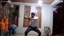 [TRANSLATE] - Guy fuses tutting with contact juggling to create awesome dance sequence