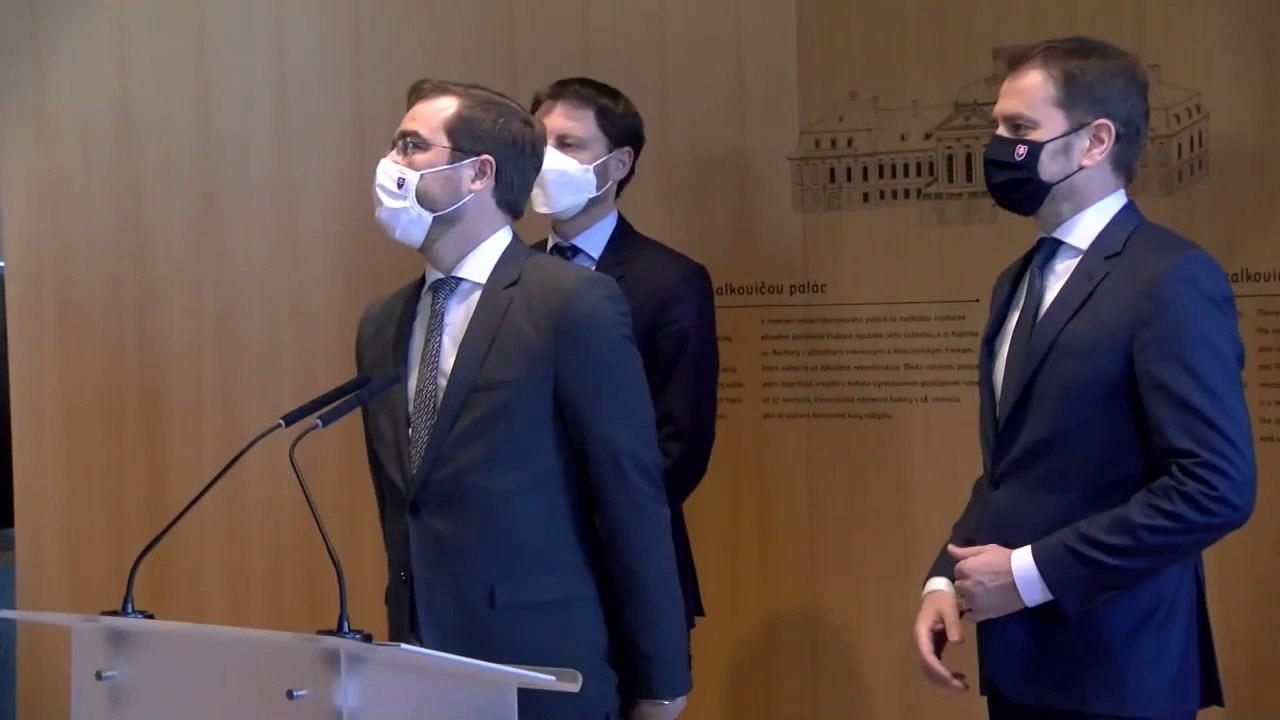 ZÁZNAM: Brífing I. Matoviča a E. Hegera po demisii M. Krajčího