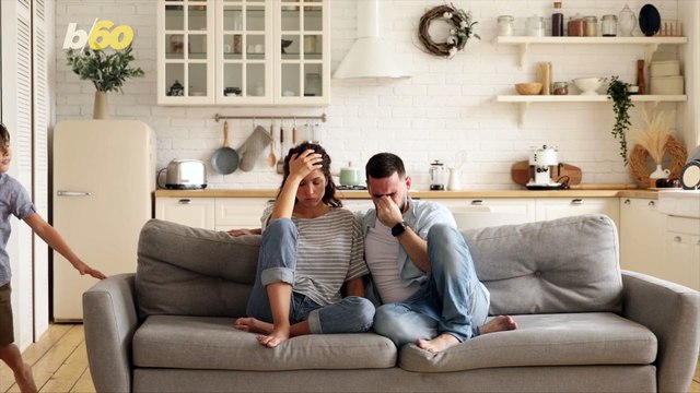 Shift Your Sleep Schedule for Daylight Savings With These Simple Tips