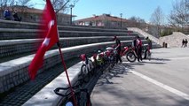 Sakarya Meydan Muharebesi'nin 100'üncü yılında Anıtkabir'den alınan Türk bayrağı yurdu gezecek