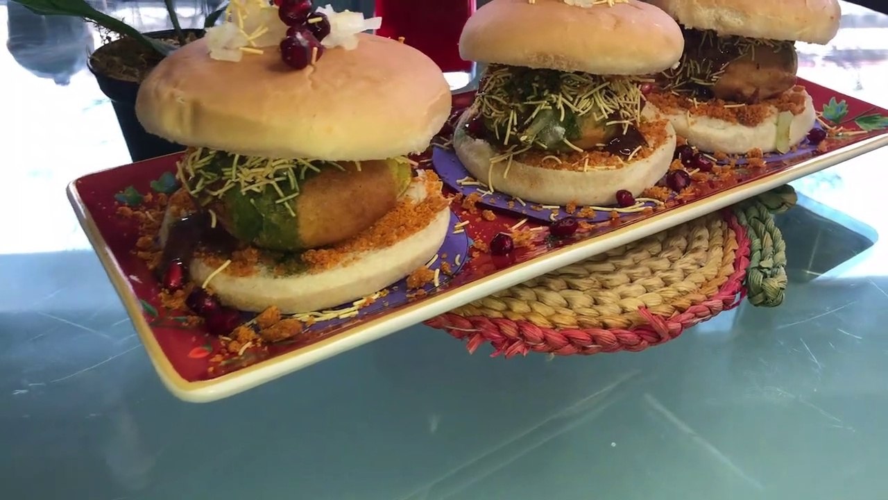 Special_Vada_Pav_-_Easy_Vada_PavVada_Pao_Recipe______How_To_Make_Vada_Pav_Wada_Pav.mp4