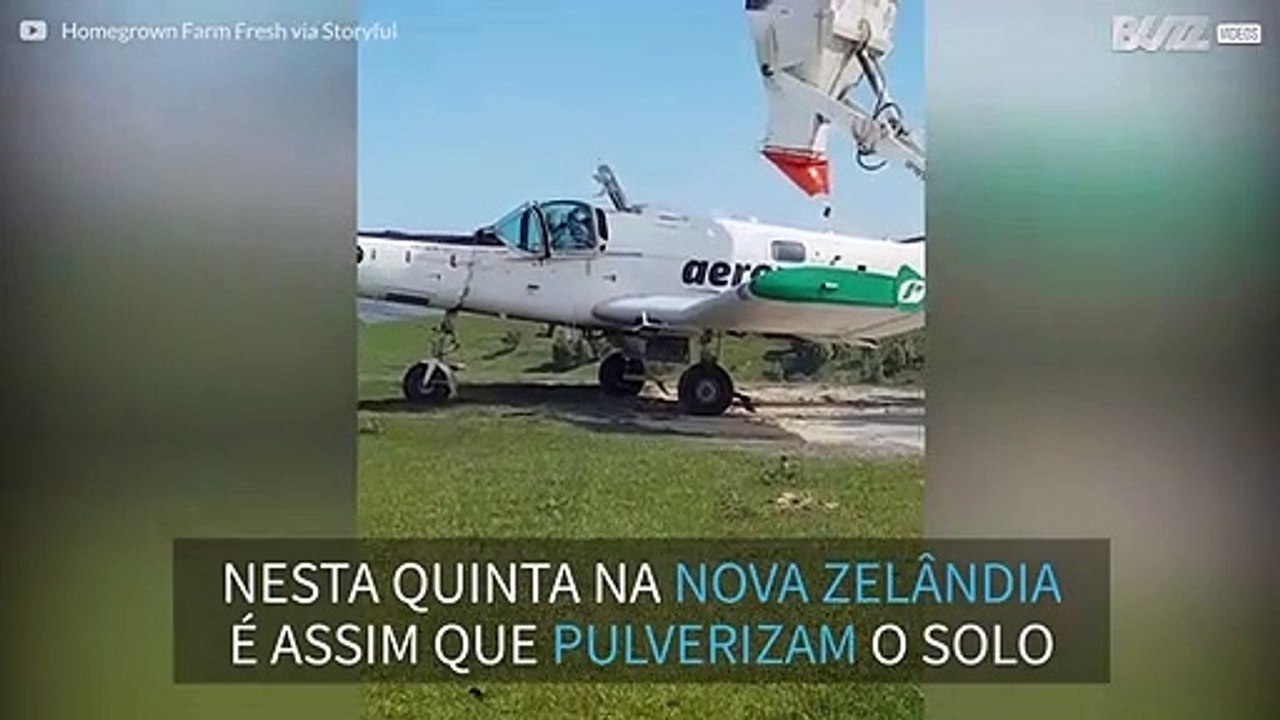 Alguma vez viu uma avião descolar num campo de pasto?