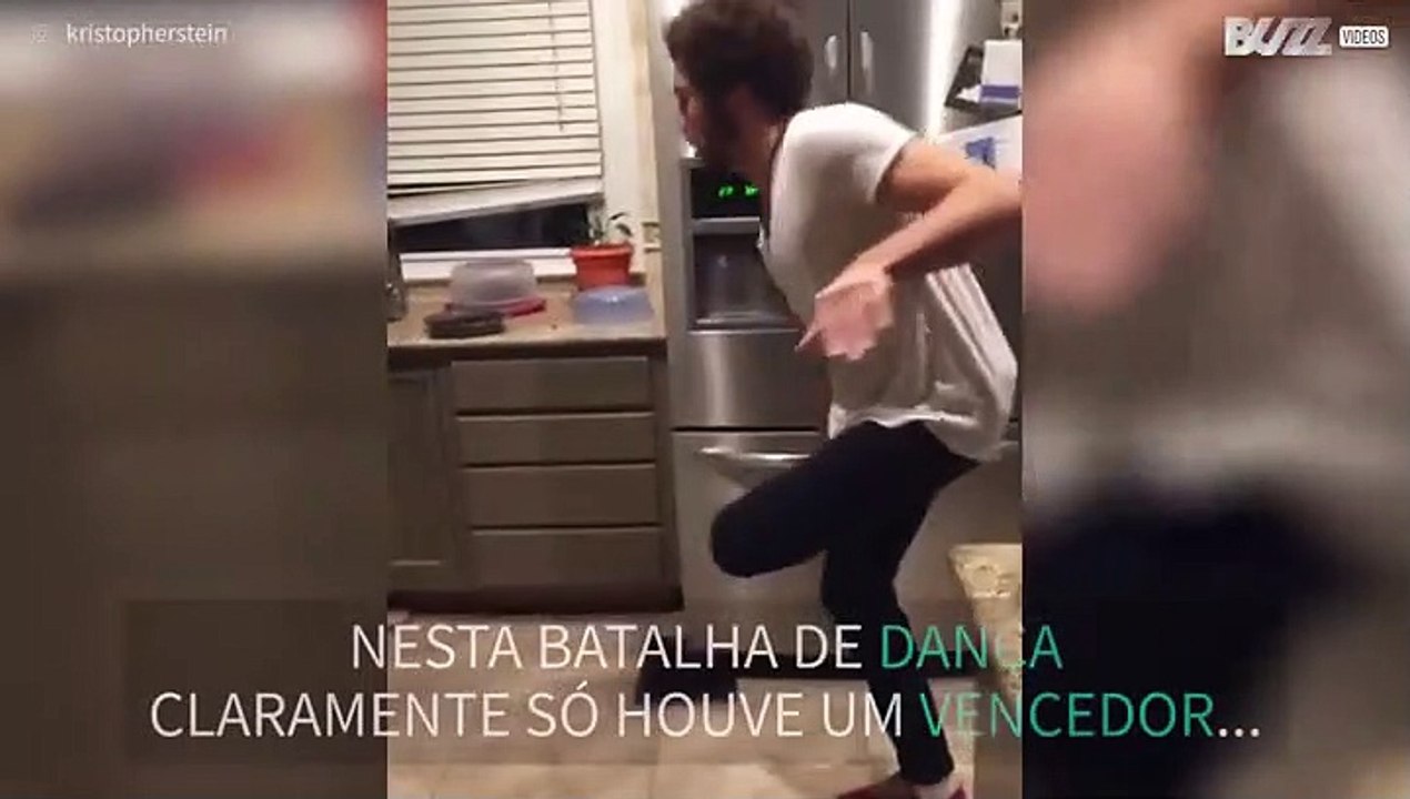 Batalha de dança acaba com queda impressionante