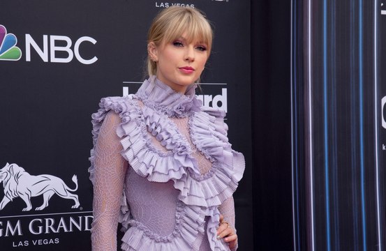 Taylor Swift shares Grammy Awards performance teaser