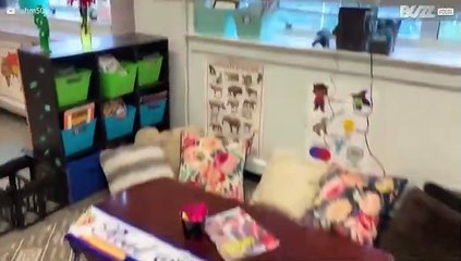 Professora revoluciona sala de aula retirando secretárias