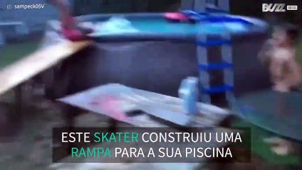 Skater constrói rampa directa para a piscina!