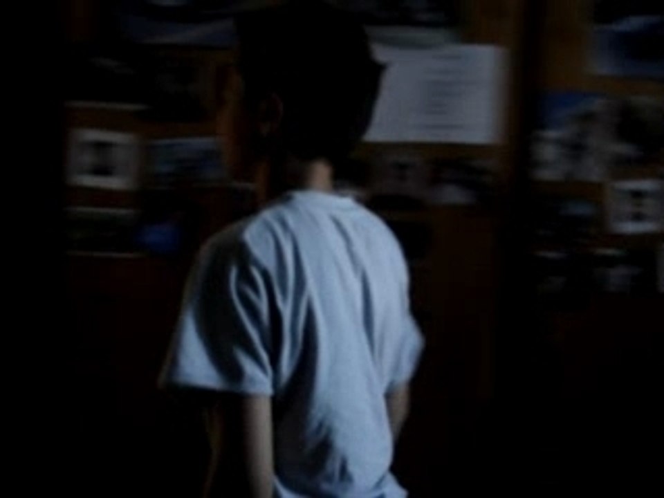 MOV08358