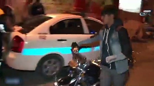 Hem polisten ceza hem de babasından böyle fırça yedi