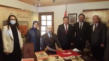 ÇANAKKALE - Gelecek Partisi Genel Başkanı Ahmet Davutoğlu, Çanakkale'de temaslarda bulundu