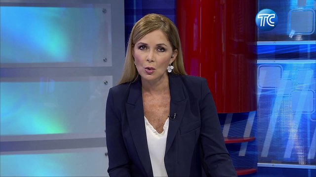 Médico que labora en hospital del IESS justificó como ayudantes a jóvenes vacunados