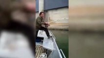 Rusya'da nehirde devasa yayın balığı avı
