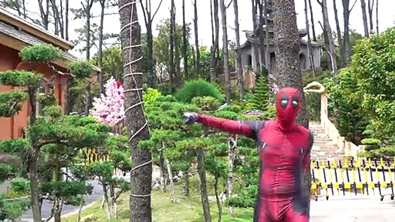 SPIDER-MAN vs VENOM Homeless Battle (Episode 5) | Spider-Man and Venom Begging for Food