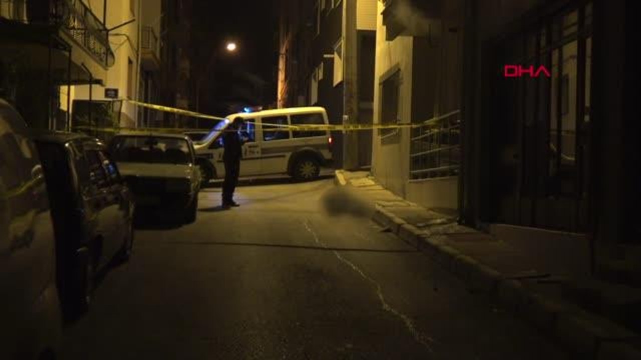 İZMİR Sokak ortasında erkek cesedi bulundu