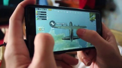 ADA YANG MAU MALING WAKTU GW LAGI MAIN