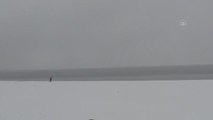 Son dakika haber | Beyaza bürünen Susuz Şelalesi ile Aygır Gölü sisle kaplandı