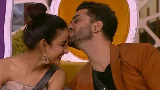 Bigg Boss 14: Jasmin Bhasin और Aly Goni का जल्द ही आएगा Romantic Song, Confirmed News | FilmiBeat