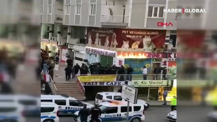 Sevgilisiyle ilişki yaşadığını öne sürdüğü kadının misafir olduğu evi bastı
