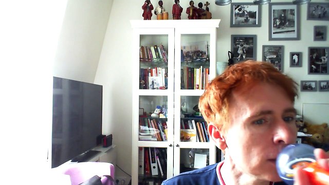 Wiwi égratigne forever tonight