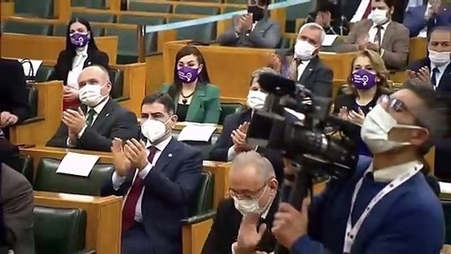 Meral Akşener'in konuşmasını beğenen isme dikkat!