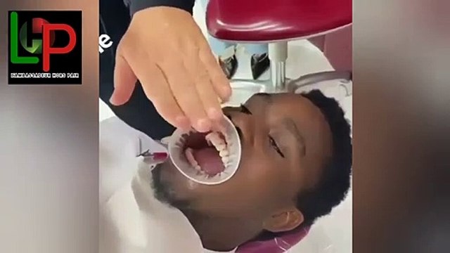 Wally Seck, nous montre ses Nouvelles dents