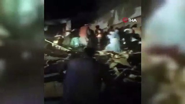 Afganistan'da polis karakoluna bombalı saldırı: 8 ölü, 53 yaralı