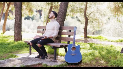 Γιώργος Κουρτέσης - Μην Κουραστείς Να Μ' Αγαπάς (Official Video Clip)