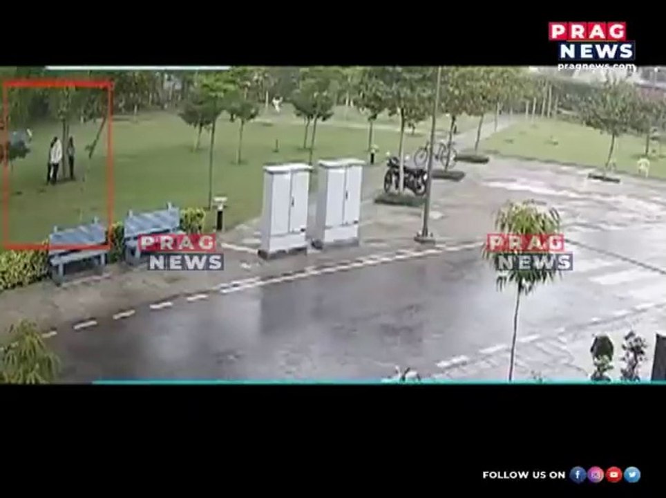 Shocking_ Lightening struck on four men caught on camera