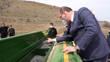 Atıl durumdaki tarım arazileri üretime kazandırılıyor