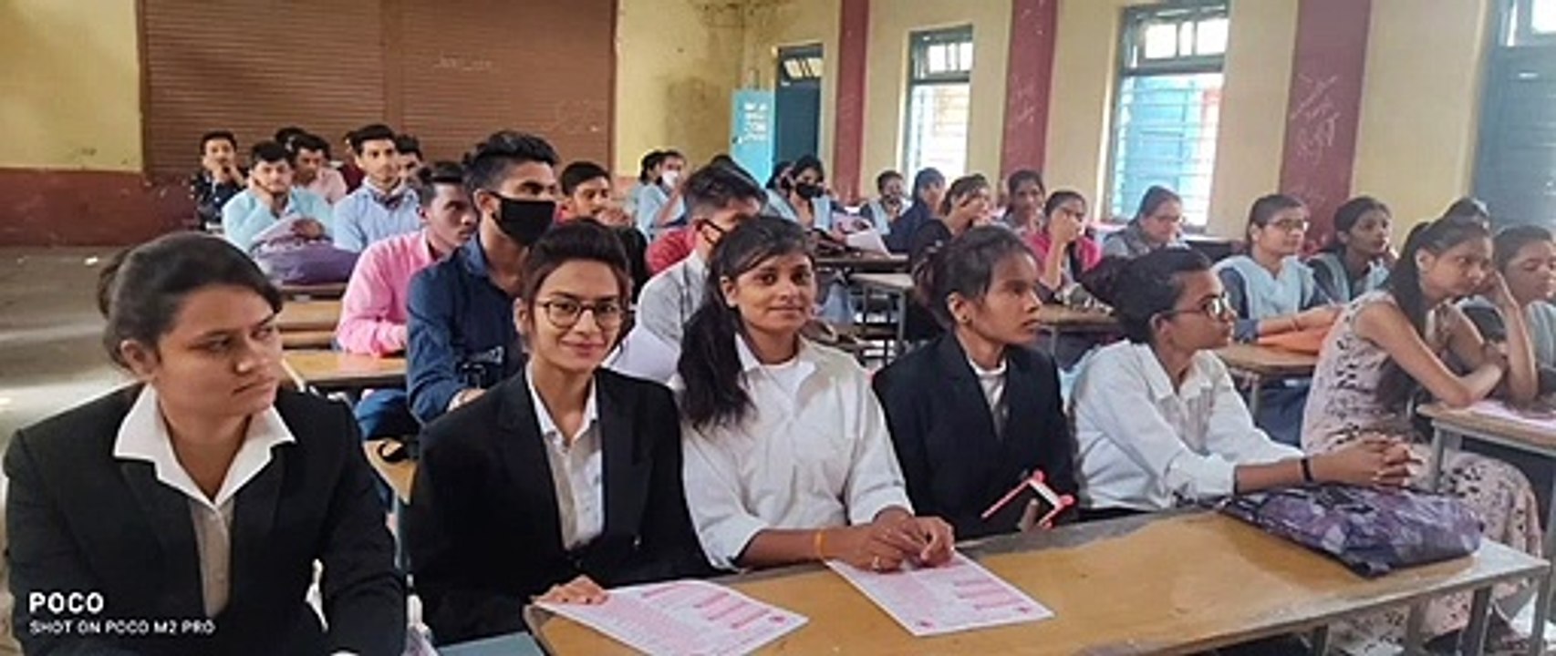 रक्तदान शिविर, 600 यूनिट खून जुटाने कालेज में हुआ संवाद