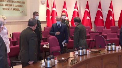 ANKARA-Bakan Akar, sağlık personeli ile bir araya geldi