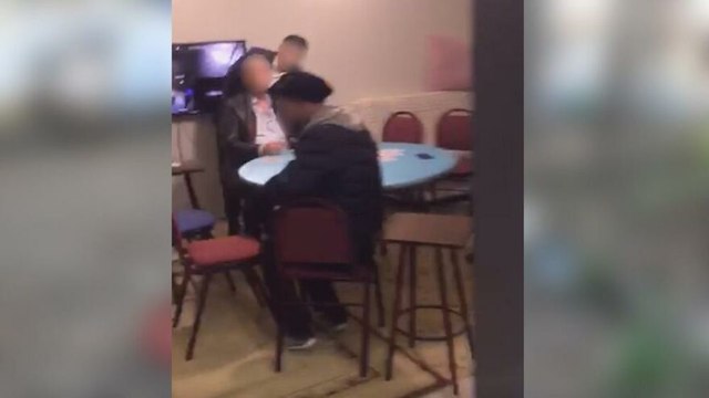 Kumar oynatılan eve kameralı polis baskını