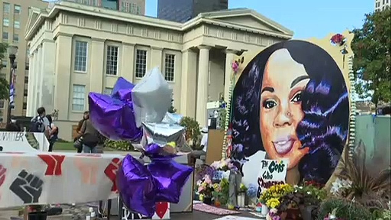 Protest gegen Polizeigewalt an Todestag von Afroamerikanerin