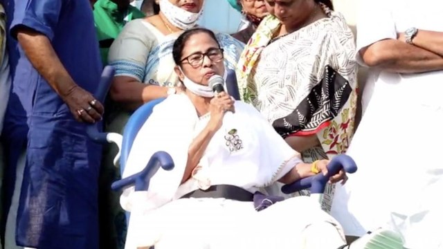 Mamata Banerjee holds roadshow on wheelchair after injury