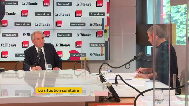 François Bayrou : Emmanuel Macron a été élu très jeune. Son visage à changé, en mieux. (...) Je pense que l'homme qu'il est n'est pas perçu par la majorité des Français.