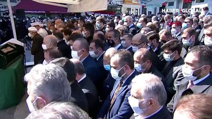 Download Video: İçişleri Bakanı Soylu'nun annesi Servet Soylu son yolculuğuna uğurlandı