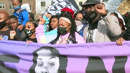 Breonna Taylor: Family, protesters demand justice on anniversary of her death