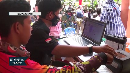 Perekaman E-KTP Orang Rimba Disaksikan Mensos