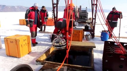 إطلاق تلسكوب فضائي روسي عملاق في قاع بحيرة بايكال