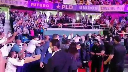 PLD juramenta presidente, secretario general y Comité Político