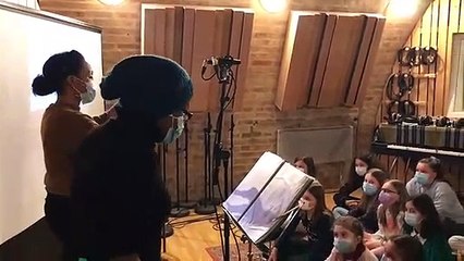 Les Gospel Kids enregistrent des voix pour Louis Bertignac