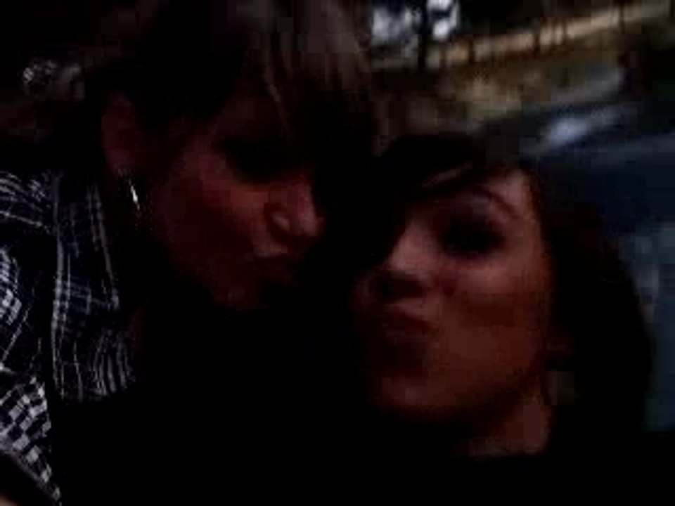 Sur le capo avec chou, et biiiiiiiiiiiiim. . . mdr