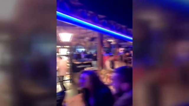 La Policía interviene una fiesta ilegal en Linares con más de 700 personas