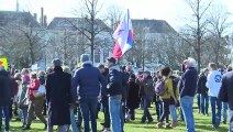 Tausende Menschen demonstrieren gegen niederländische Corona-Politik
