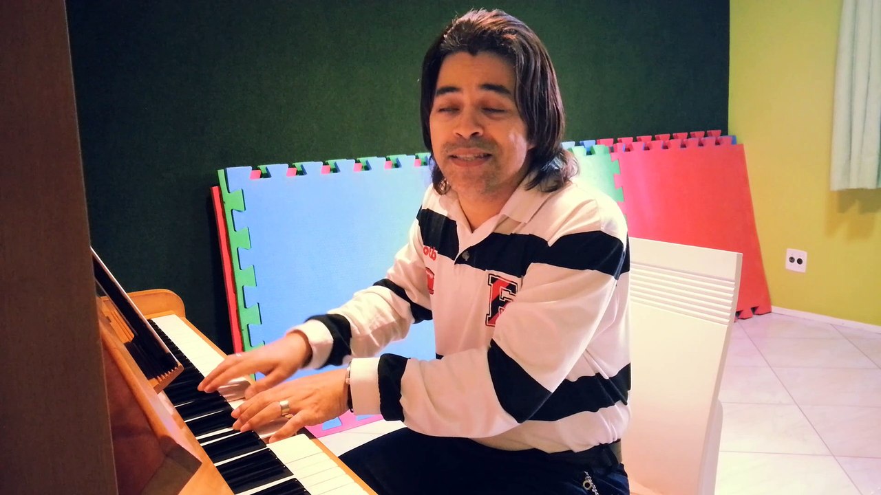 VOCÊ Inesquecível canção de Luiz Arthur