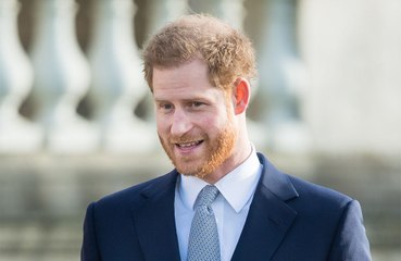 Prince Harry sent a bouquet of flowers to Princess Diana's grave for Mother's Day