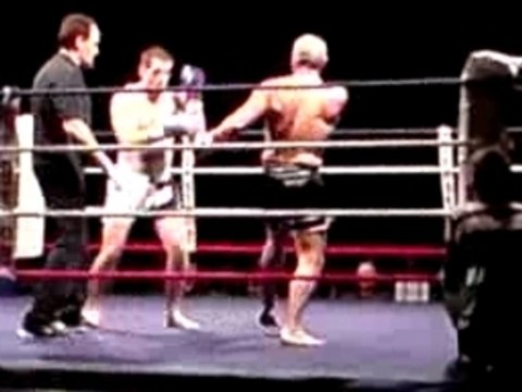 combat boxe thai gala Issoire 2008 round 2