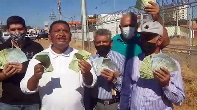 Transportistas de Maracaibo: pasajeros no aceptan billetes de baja denominación