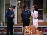 Mary Tyler Moore S01E18 Second Story Story